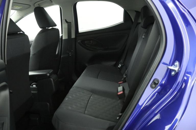 Toyota Yaris - 1.5 Hybrid 115 Dynamic 16