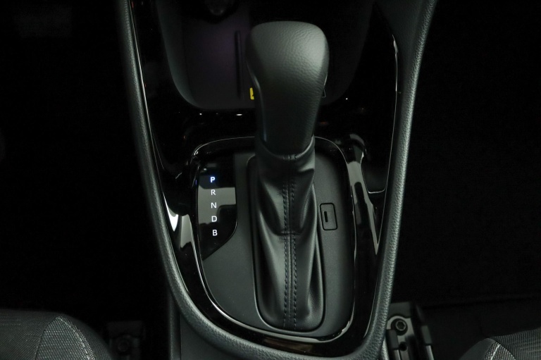 Toyota Yaris - 1.5 Hybrid 115 Dynamic 25