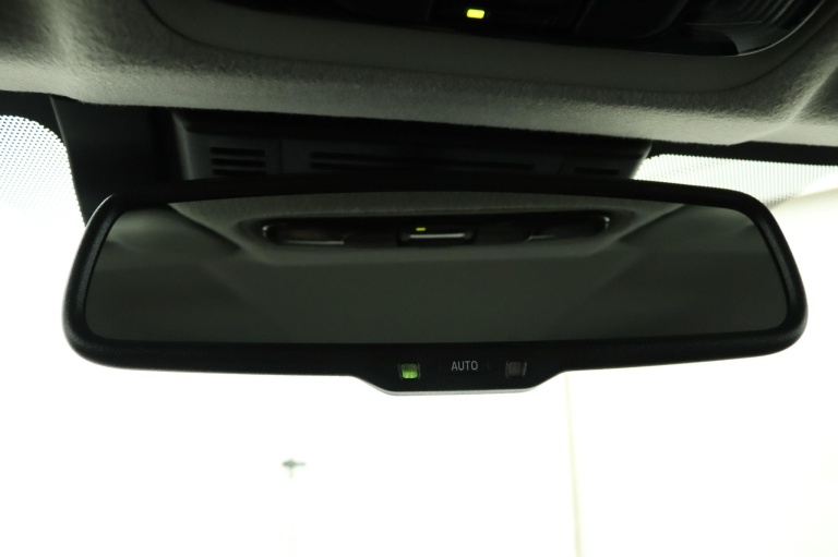 Toyota Yaris - 1.5 Hybrid 115 Dynamic 57