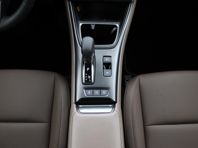 Lexus LBX - Elegant 2WD