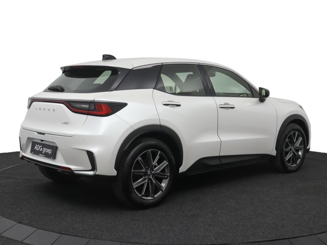Lexus LBX - Elegant 2WD