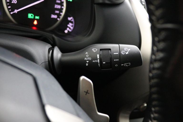 Lexus NX - 300h AWD Luxury Line 30