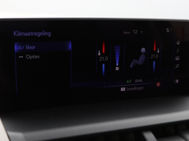 Lexus NX - 300h AWD Luxury Line