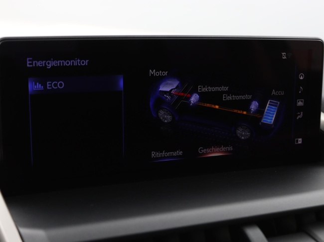 Lexus NX - 300h AWD Luxury Line