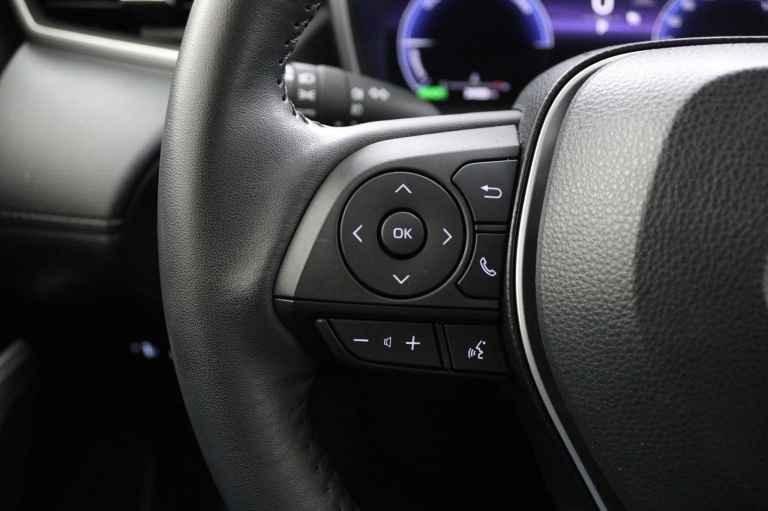 Toyota Corolla Cross - Hybrid 140 Style 19