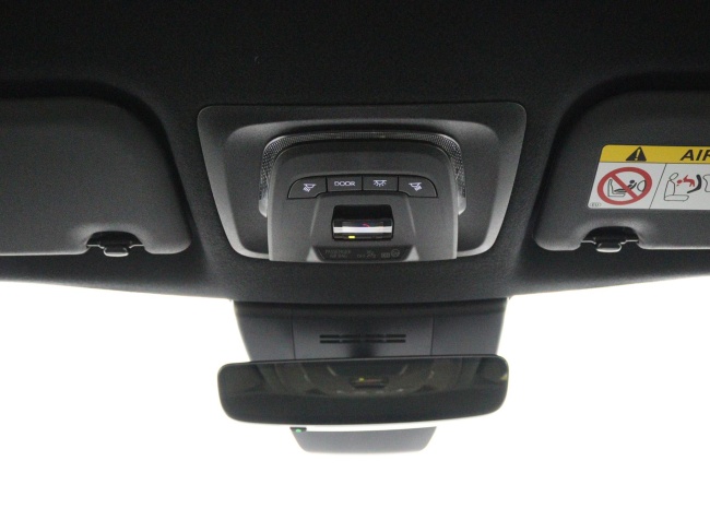 Toyota Corolla Cross - Hybrid 140 Style