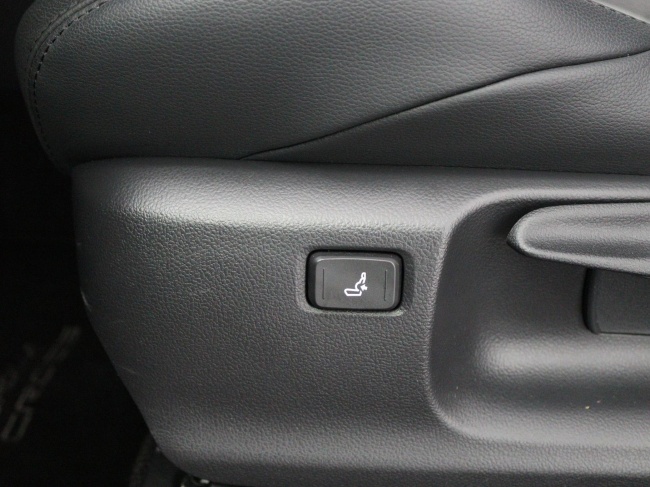 Toyota Corolla Cross - Hybrid 140 Style