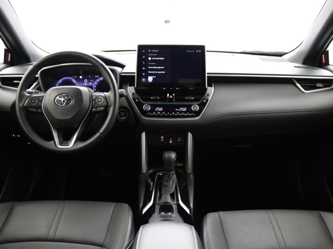 Toyota Corolla Cross - Hybrid 140 Style