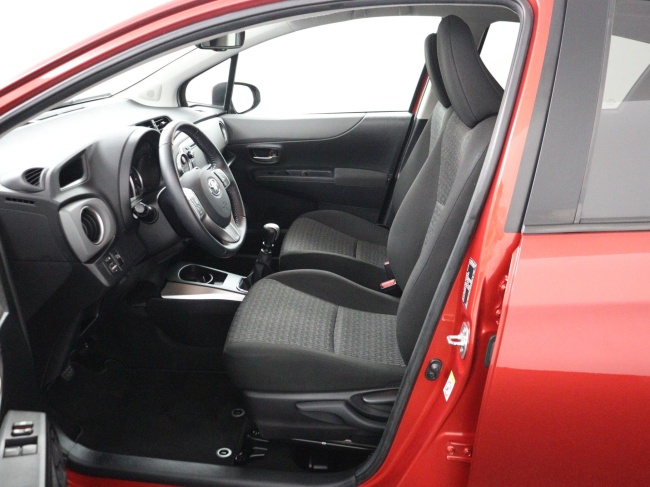 Toyota Yaris - 1.3 VVT-i Aspiration