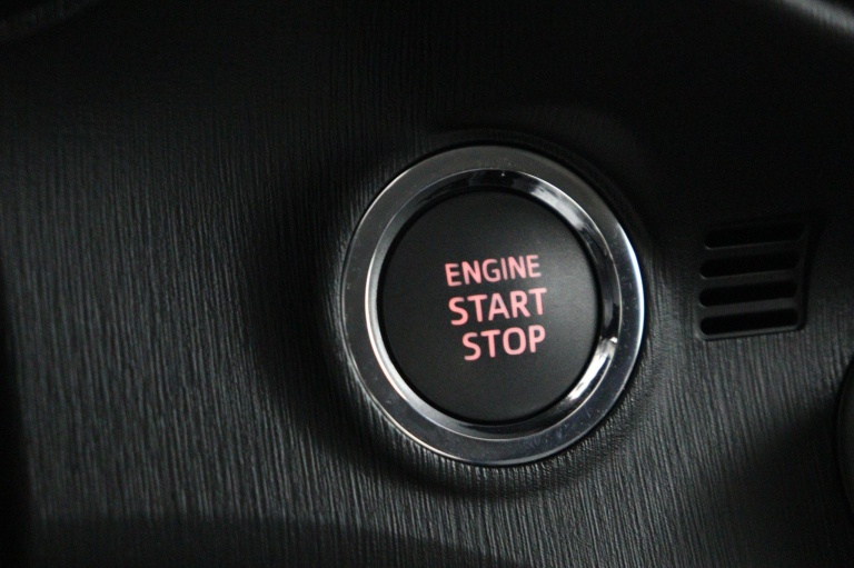 Toyota Yaris - 1.3 VVT-i Aspiration 43