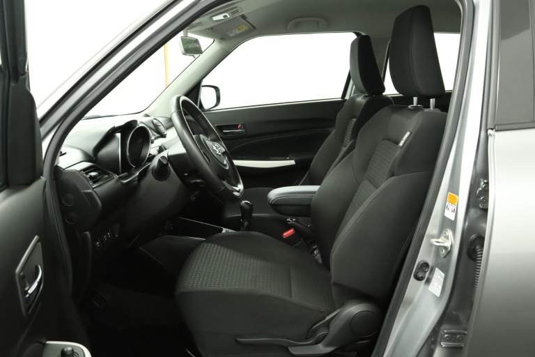 Suzuki Swift - 1.2 Comfort Smart Hybrid 16