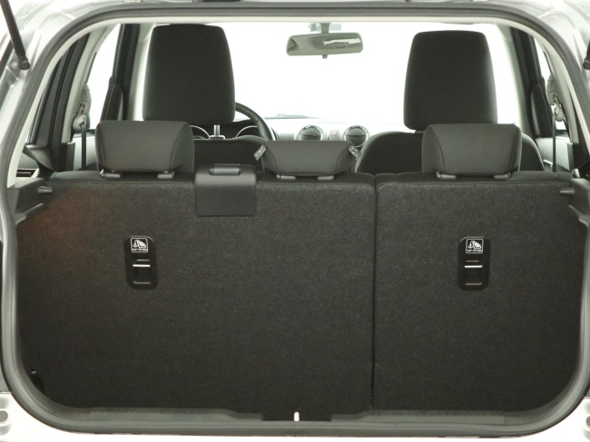 Suzuki Swift - 1.2 Comfort Smart Hybrid