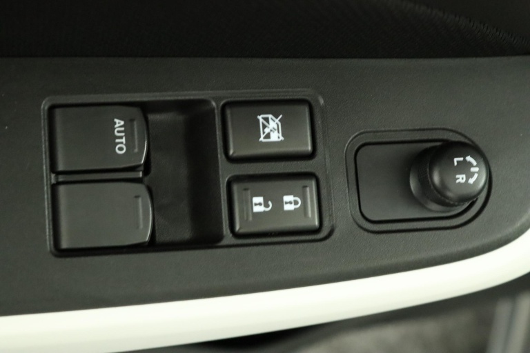 Suzuki Swift - 1.2 Comfort Smart Hybrid 27