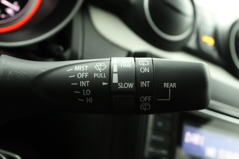 Suzuki Swift - 1.2 Comfort Smart Hybrid 30