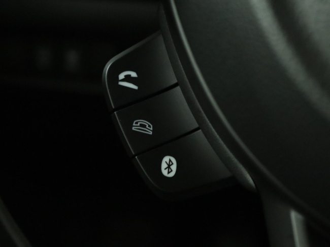 Suzuki Swift - 1.2 Comfort Smart Hybrid