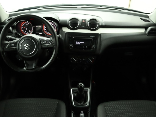 Suzuki Swift - 1.2 Comfort Smart Hybrid