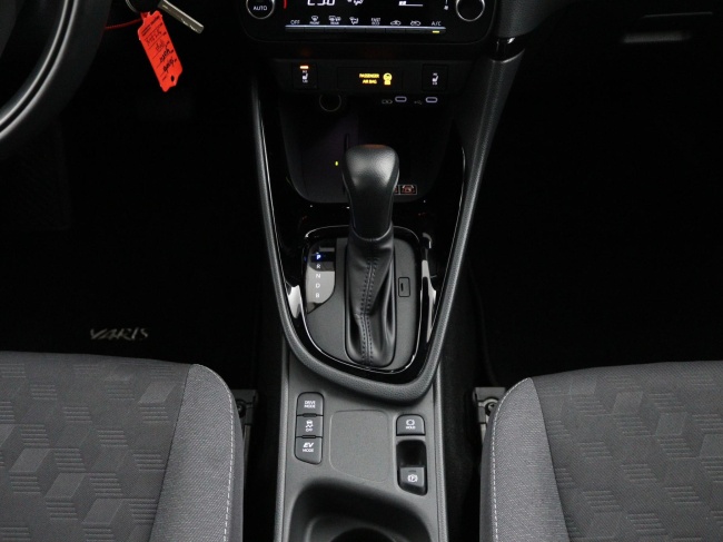 Toyota Yaris - 1.5 Hybrid 115 Dynamic