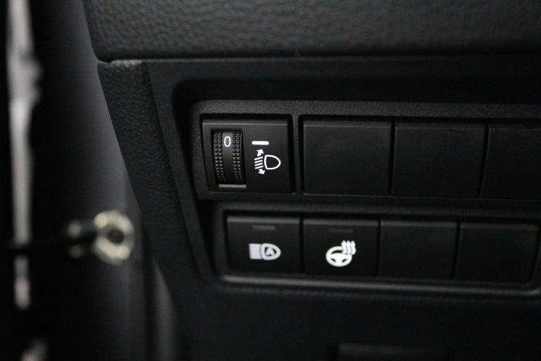 Toyota Yaris - 1.5 Hybrid 115 Dynamic 28