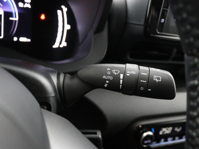 Toyota Yaris - 1.5 Hybrid 115 Dynamic