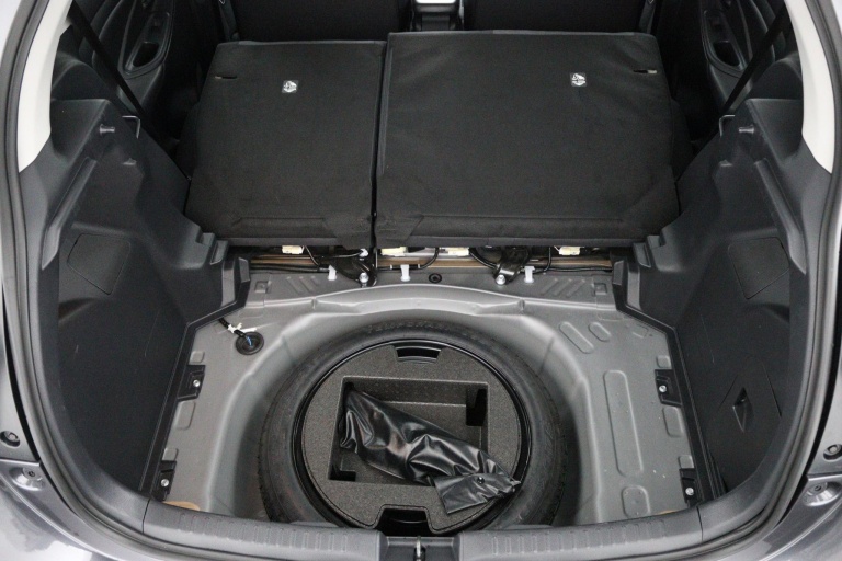 Toyota Yaris - 1.5 Hybrid 115 Dynamic 32