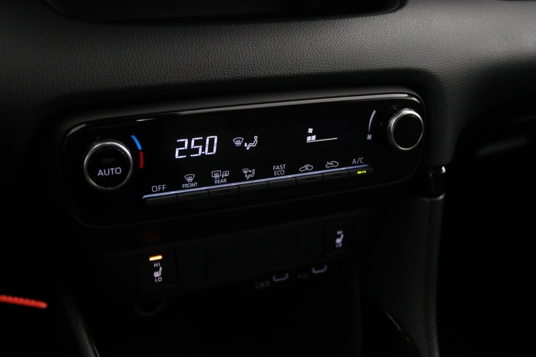 Toyota Yaris - 1.5 Hybrid 115 Dynamic 7