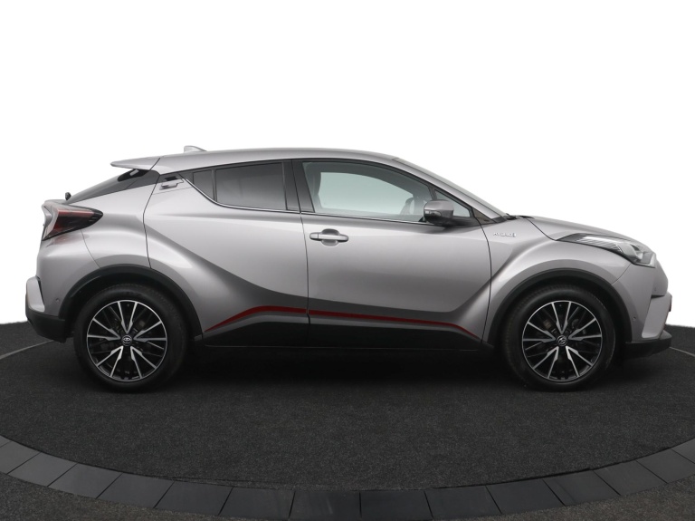Toyota C-HR - 1.8 Hybrid Bi-Tone 13