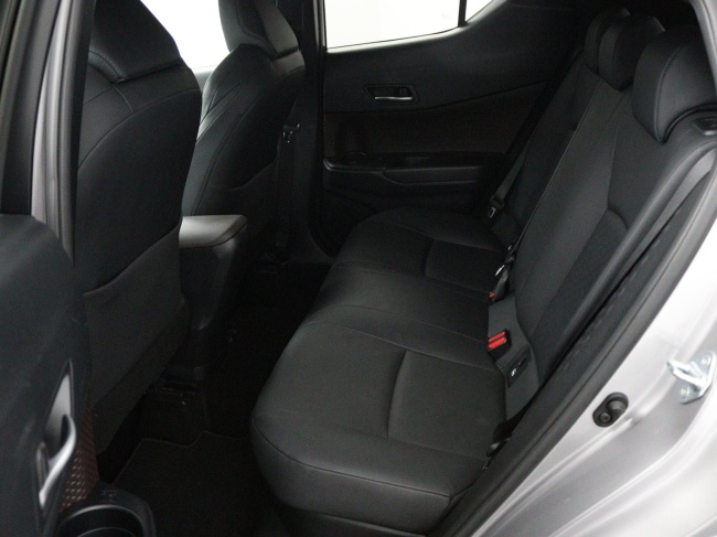 Toyota C-HR - 1.8 Hybrid Bi-Tone