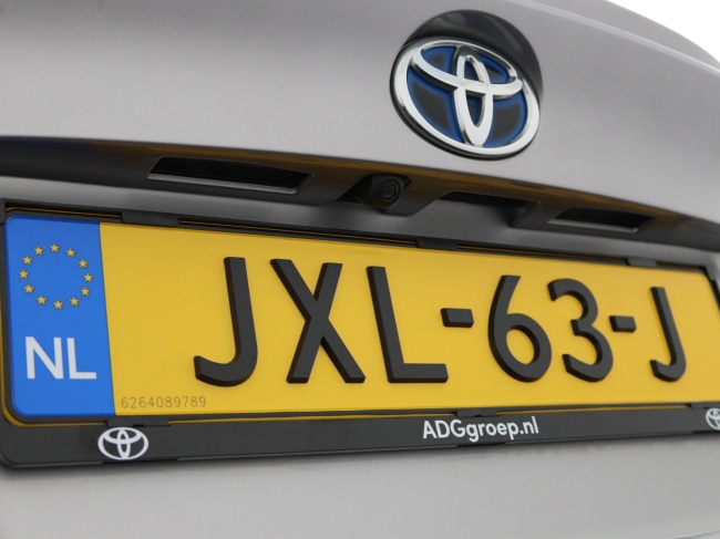 Toyota C-HR - 1.8 Hybrid Bi-Tone