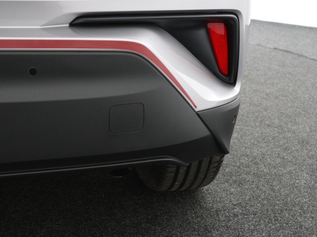 Toyota C-HR - 1.8 Hybrid Bi-Tone