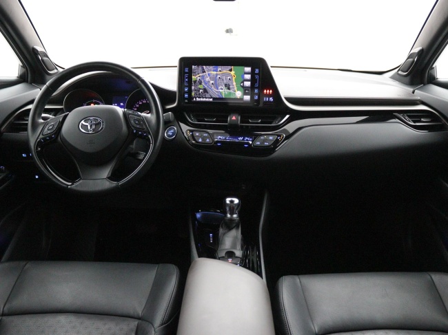 Toyota C-HR - 1.8 Hybrid Bi-Tone
