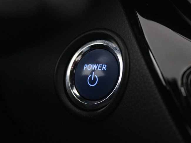 Toyota C-HR - 1.8 Hybrid Bi-Tone