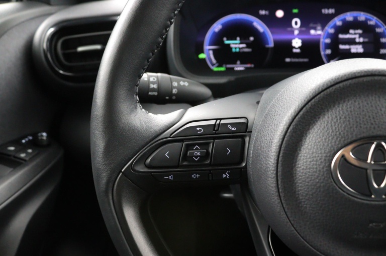 Toyota Yaris Cross - 1.5 Hybrid 130 Launch Edition 17