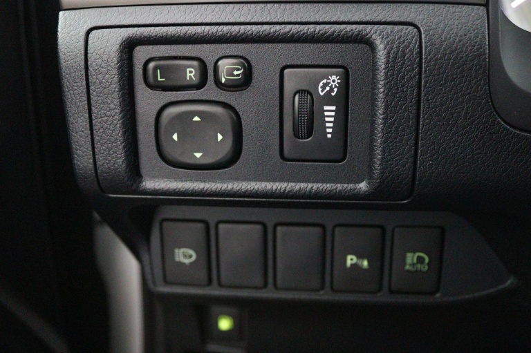 Lexus CT - 200h Ultimate Edition 29