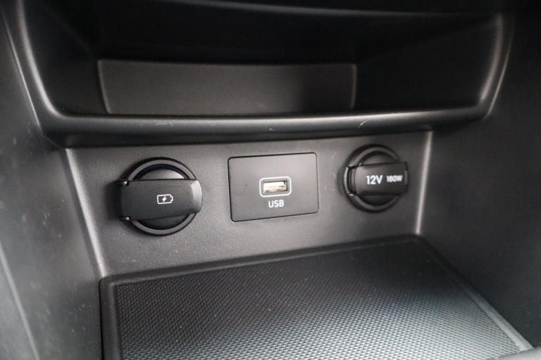 Hyundai Kona - 1.6 GDI HEV Fashion 26