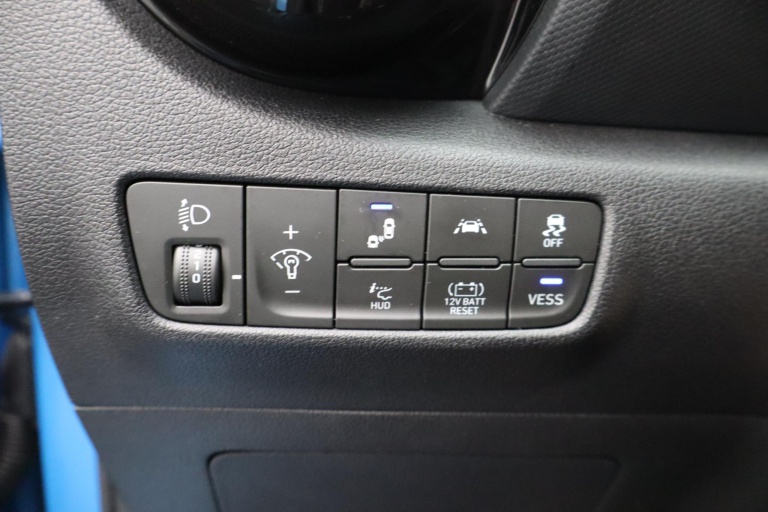 Hyundai Kona - 1.6 GDI HEV Fashion 27