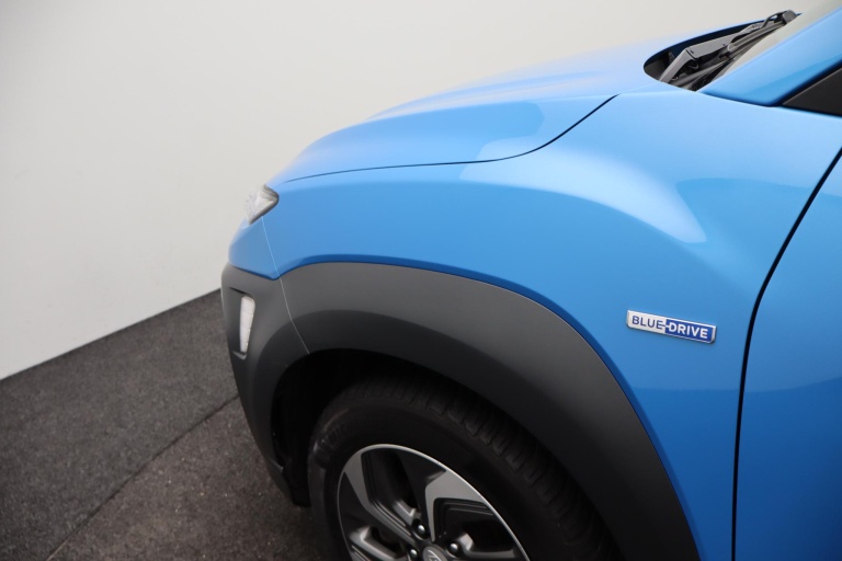 Hyundai Kona - 1.6 GDI HEV Fashion 36