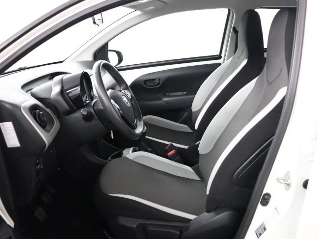 Toyota Aygo - 1.0 VVT-i x-play