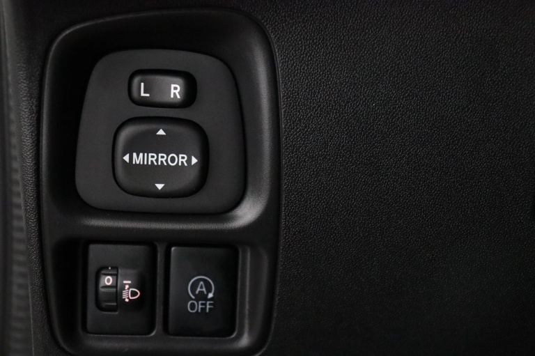 Toyota Aygo - 1.0 VVT-i x-play 28