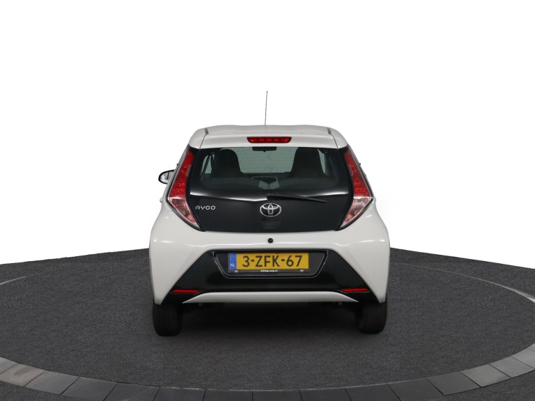 Toyota Aygo - 1.0 VVT-i x-play 50
