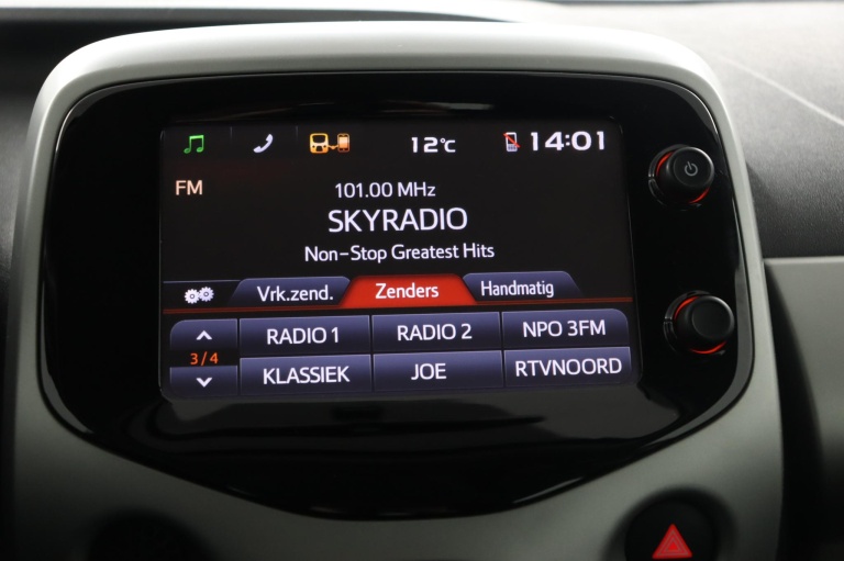 Toyota Aygo - 1.0 VVT-i x-play 8