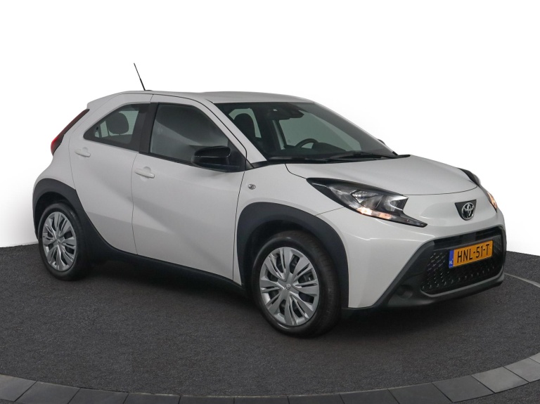 Toyota Aygo X - 1.0 VVT-i MT Play 14