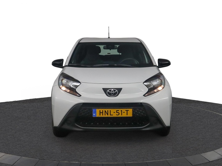 Toyota Aygo X - 1.0 VVT-i MT Play 16