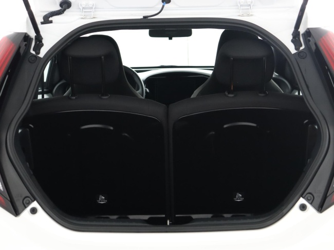 Toyota Aygo X - 1.0 VVT-i MT Play