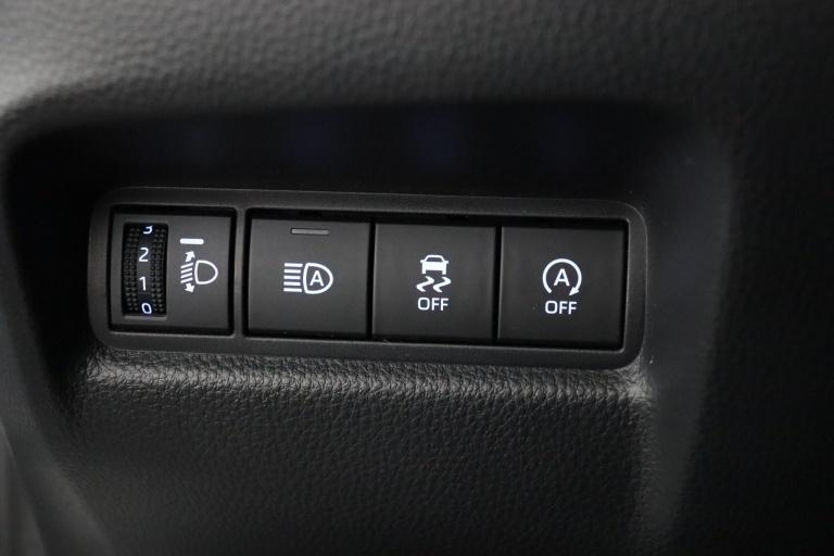 Toyota Aygo X - 1.0 VVT-i MT Play 28