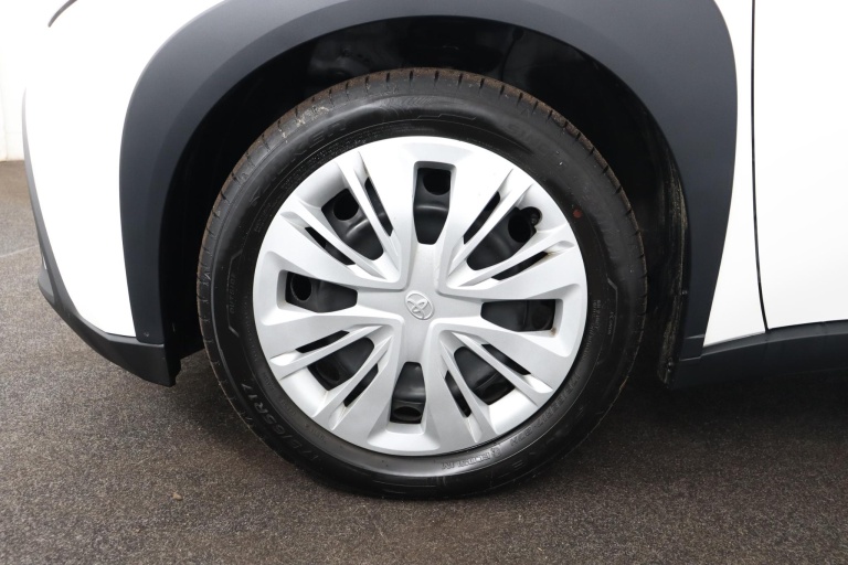 Toyota Aygo X - 1.0 VVT-i MT Play 36