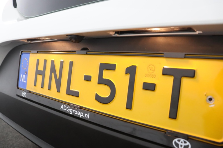 Toyota Aygo X - 1.0 VVT-i MT Play 39