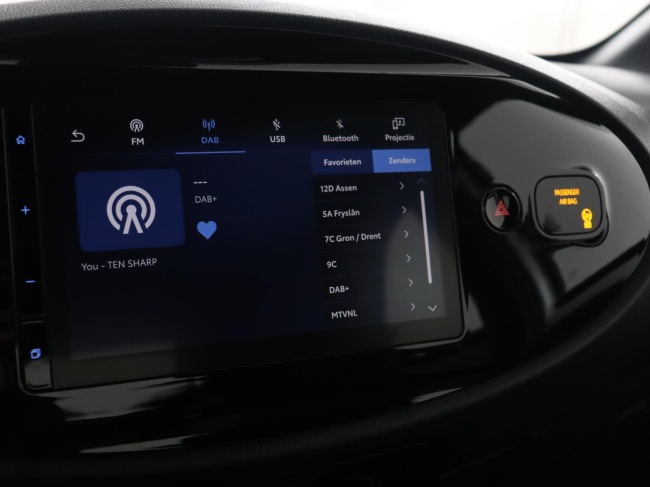 Toyota Aygo X - 1.0 VVT-i MT Play