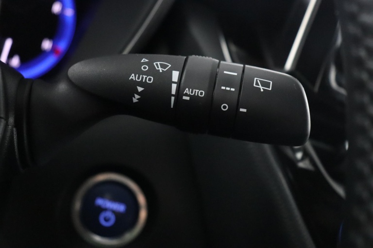 Toyota Corolla Touring Sports - 1.8 Hybrid First Edition 32