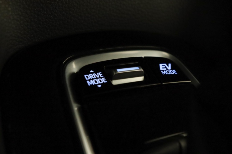 Toyota Corolla Touring Sports - 1.8 Hybrid First Edition 45