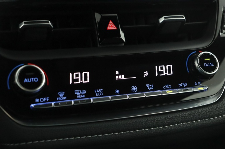 Toyota Corolla Touring Sports - 1.8 Hybrid First Edition 7